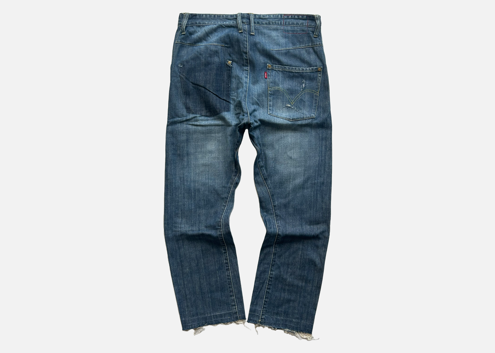 (35") levis engineered jeans