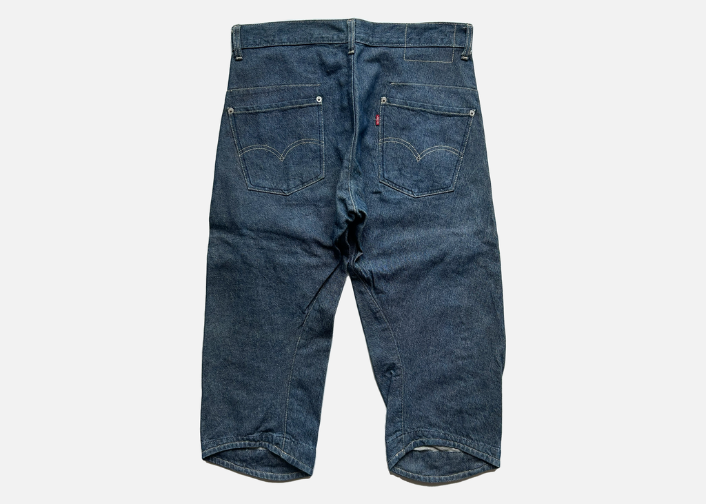 (34") levis engineered capris