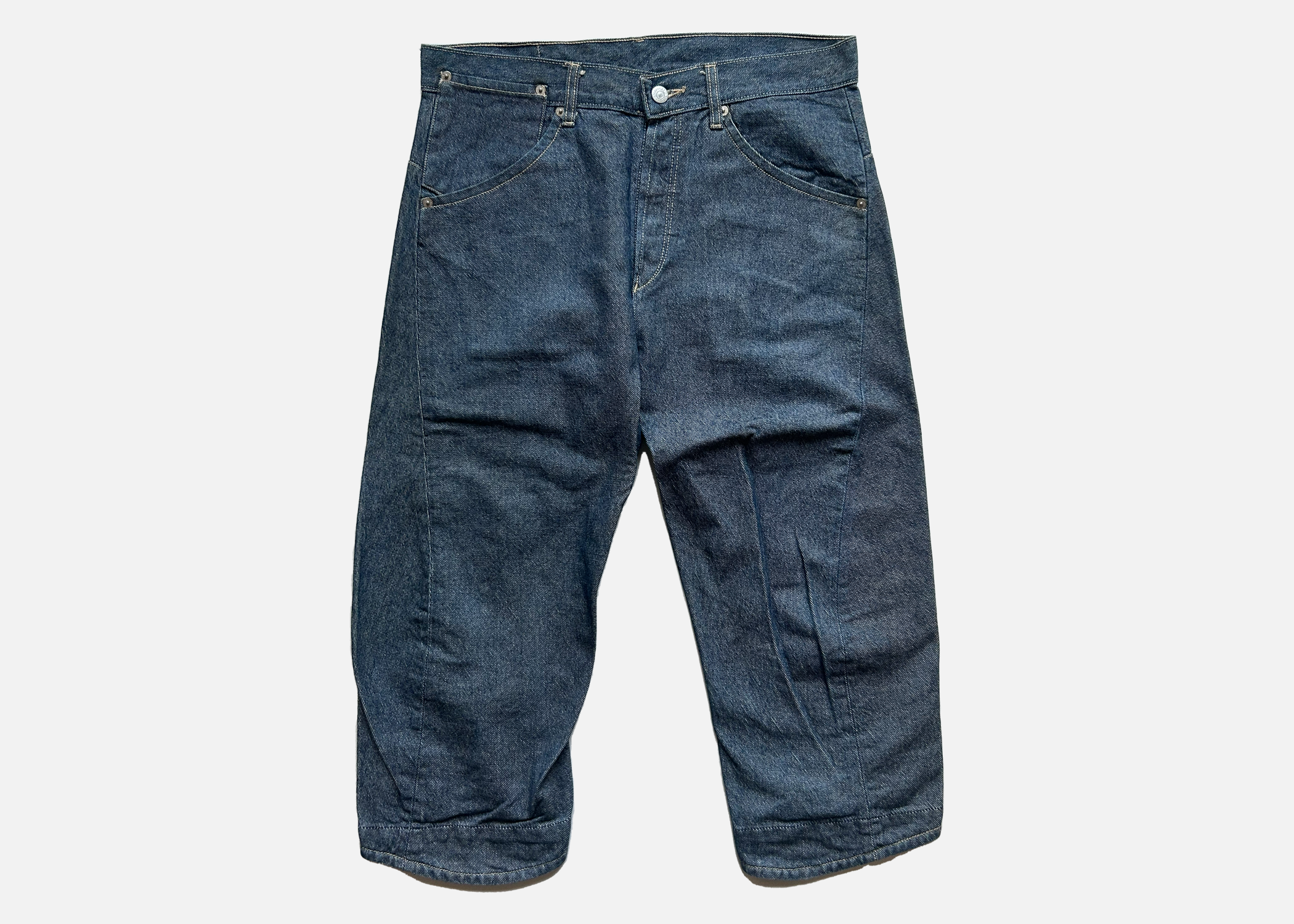 (34") levis engineered capris