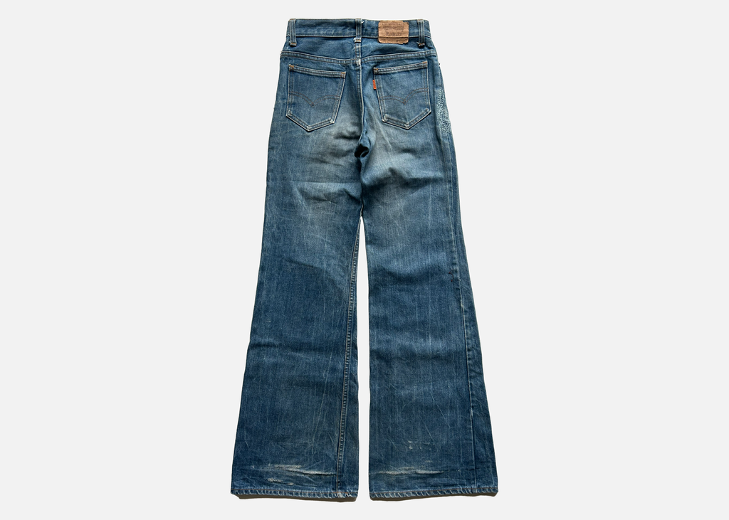 (26") 70s orange tab levis 677 jeans