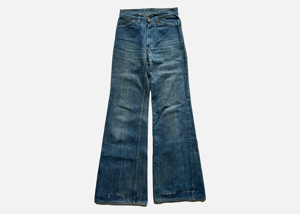 (26") 70s orange tab levis 677 jeans
